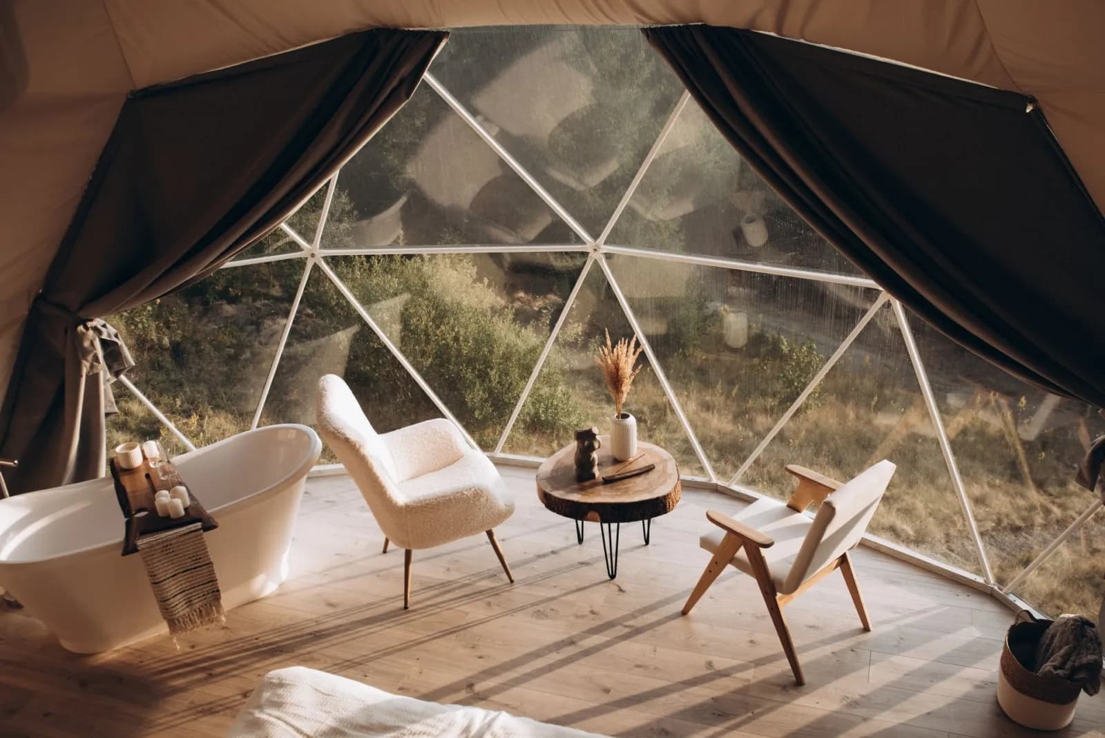 Outdoor comfort: what attracts people to glamping?