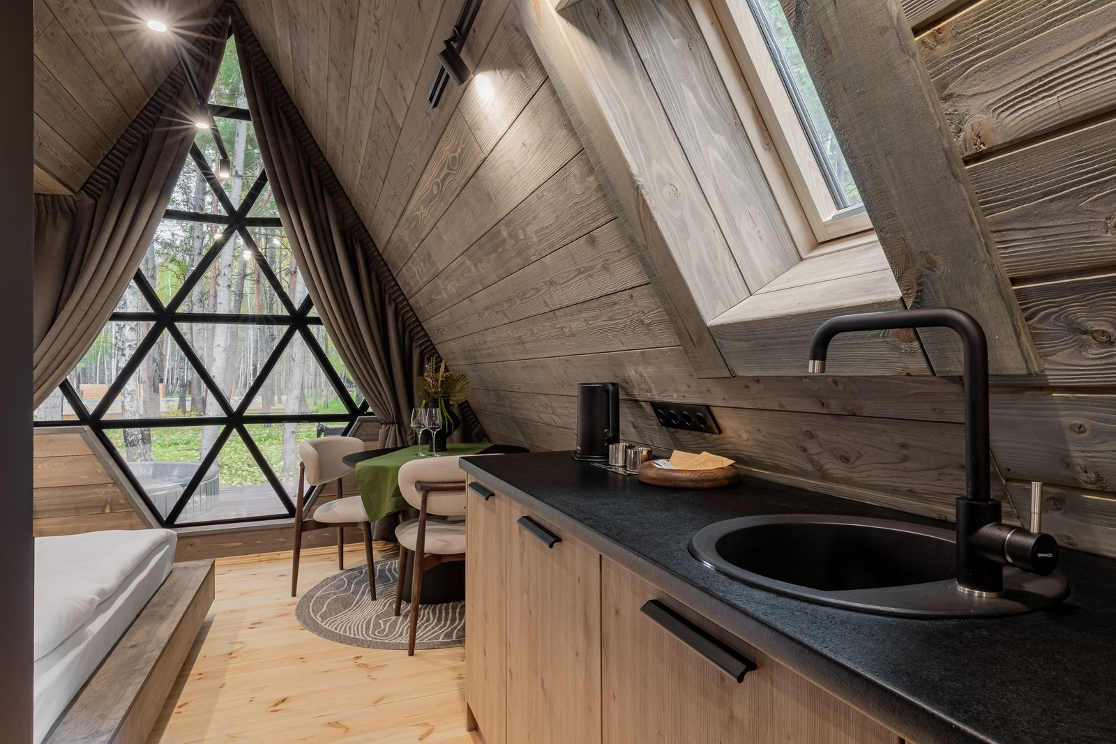 Котедж 2-місний