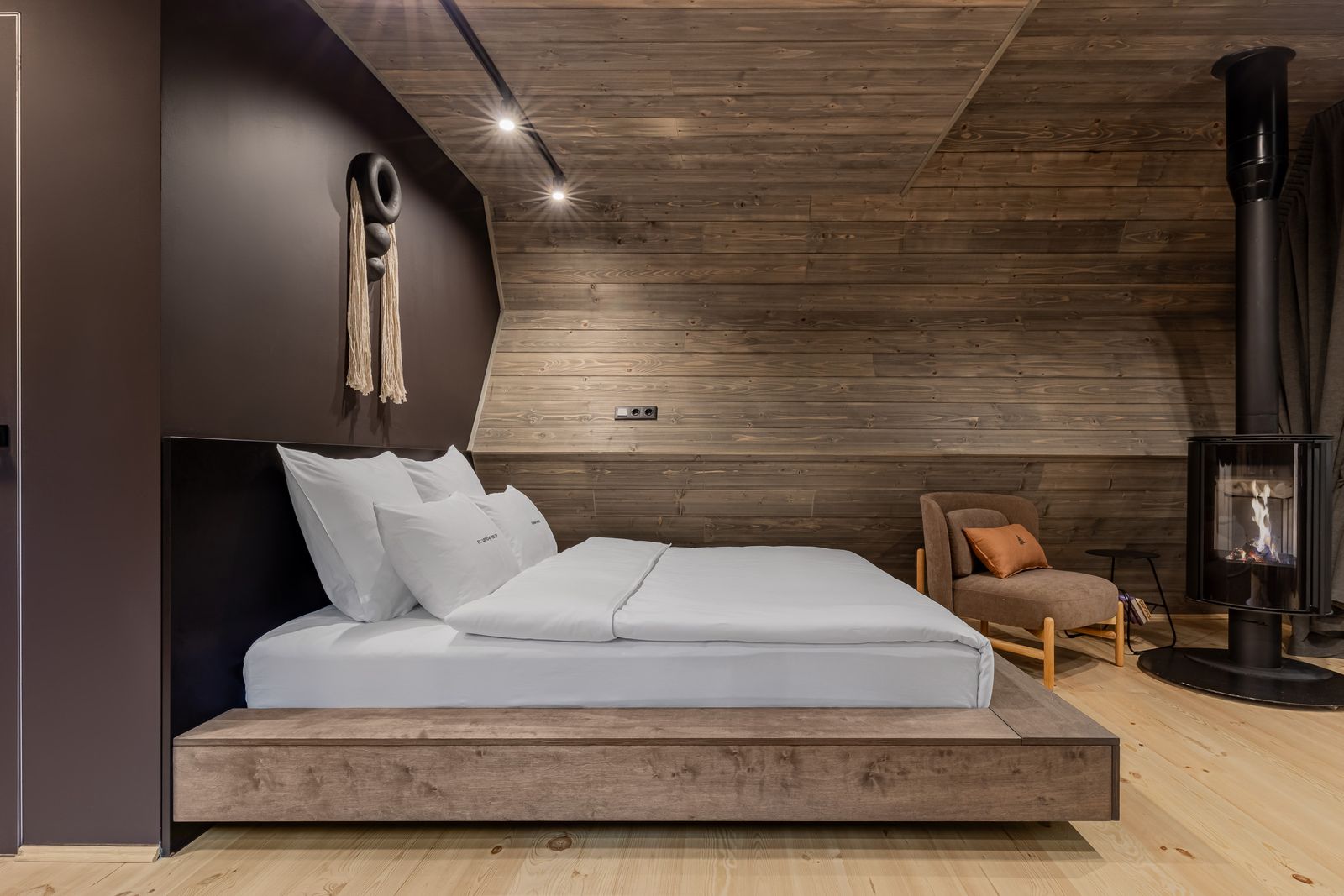 Котедж 4-місний