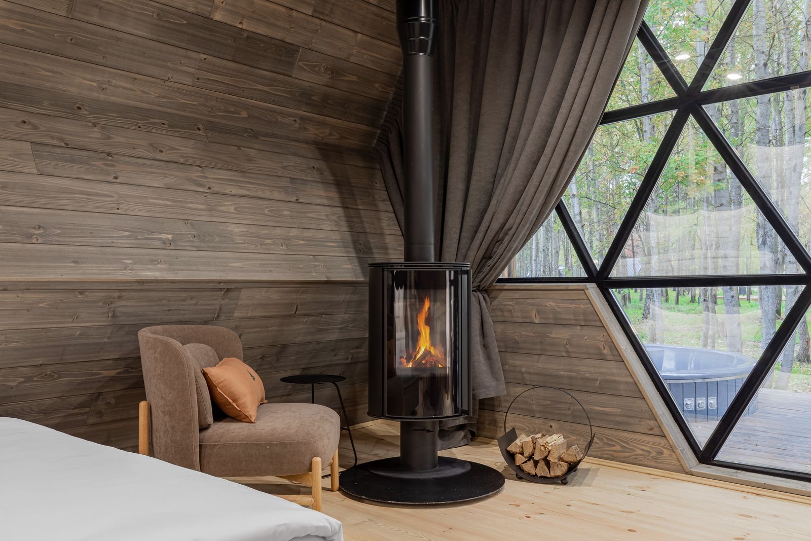 Котедж 4-місний