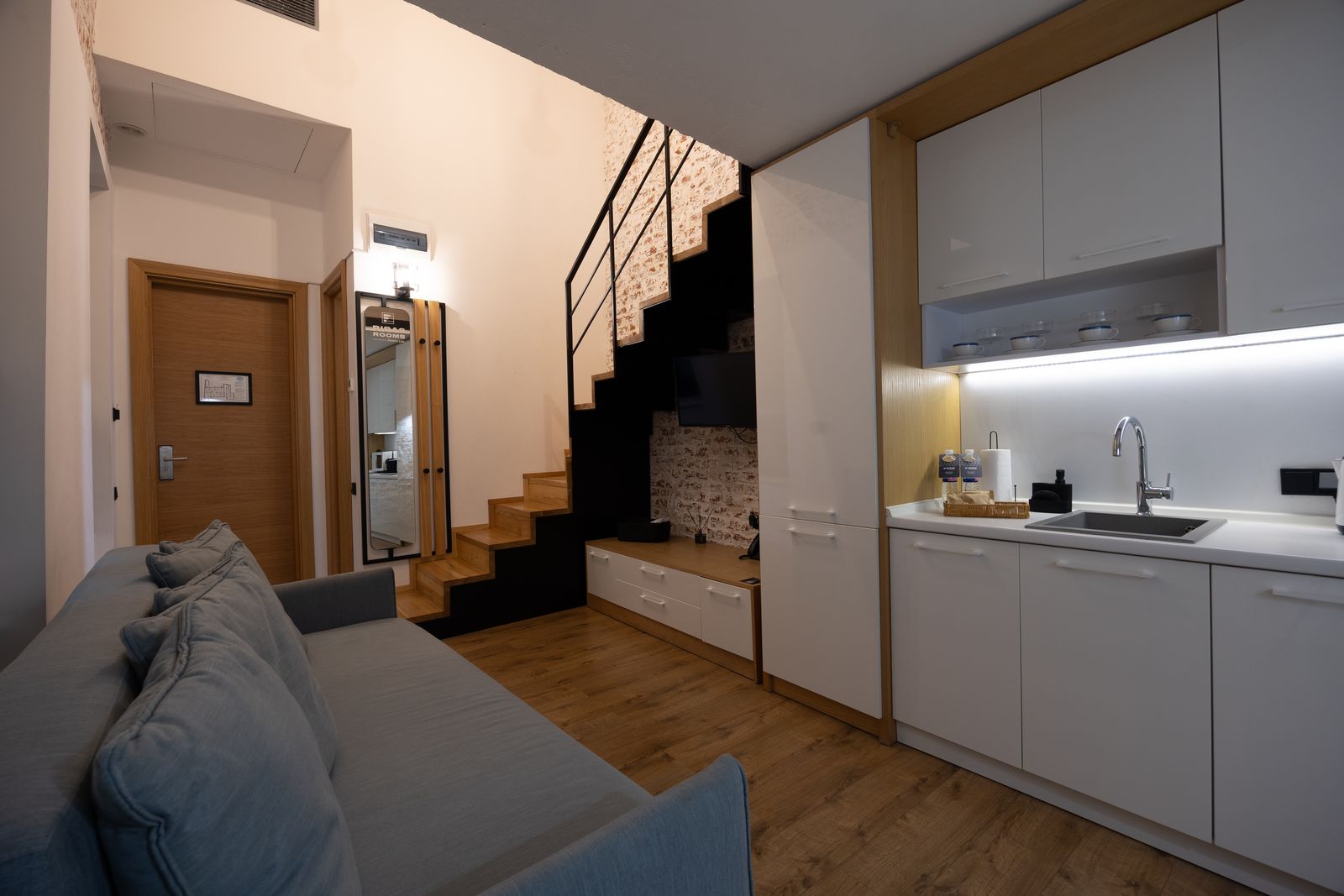 Апартаменти